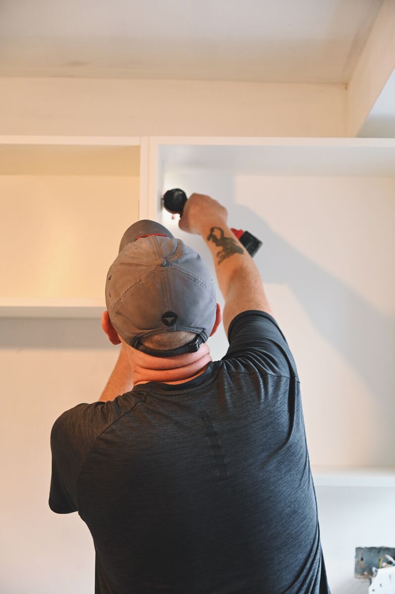 Installing and levelling kitchen wall cabinets in Fife